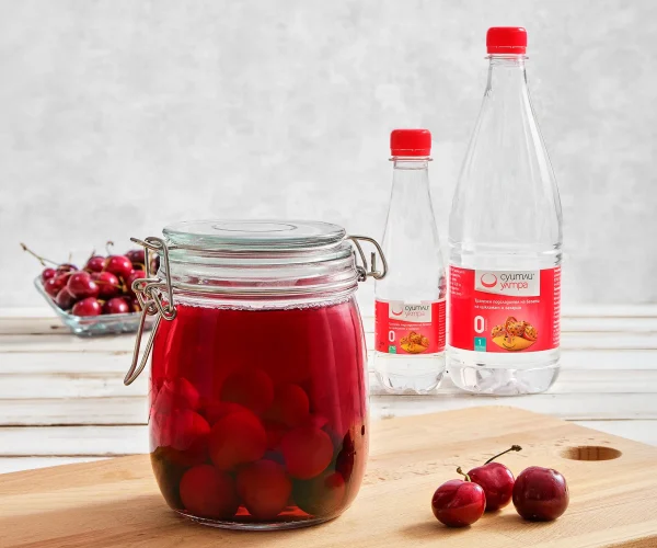 Cherry compote with Sweetly Ultra sweetener